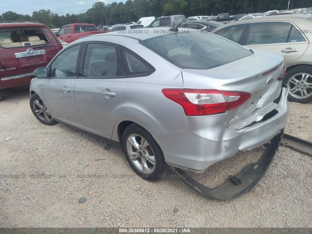 Photo 2 VIN: 1FADP3F2XEL252339 - FORD FOCUS 