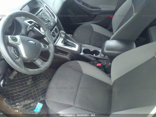 Photo 4 VIN: 1FADP3F2XEL252339 - FORD FOCUS 