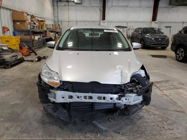 Photo 4 VIN: 1FADP3F2XEL256701 - FORD FOCUS SE 