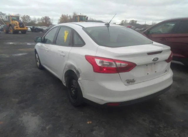 Photo 2 VIN: 1FADP3F2XEL269464 - FORD FOCUS 