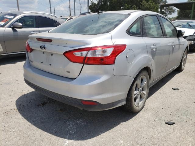 Photo 3 VIN: 1FADP3F2XEL274163 - FORD FOCUS SE 