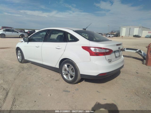 Photo 2 VIN: 1FADP3F2XEL293747 - FORD FOCUS 