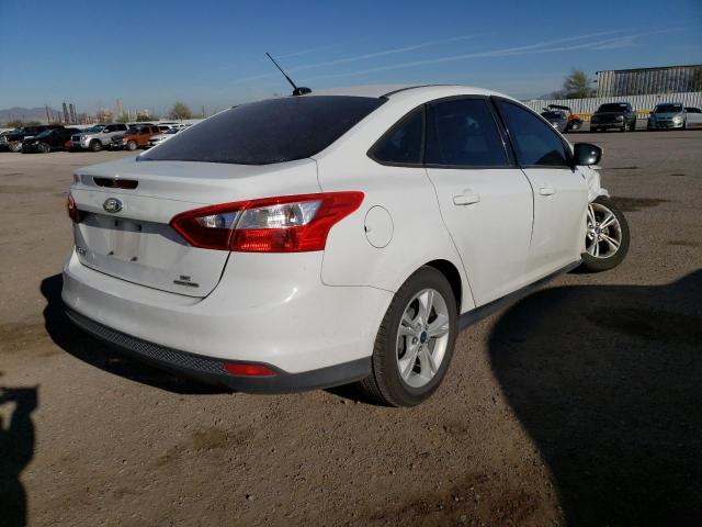 Photo 2 VIN: 1FADP3F2XEL302169 - FORD FOCUS SE 