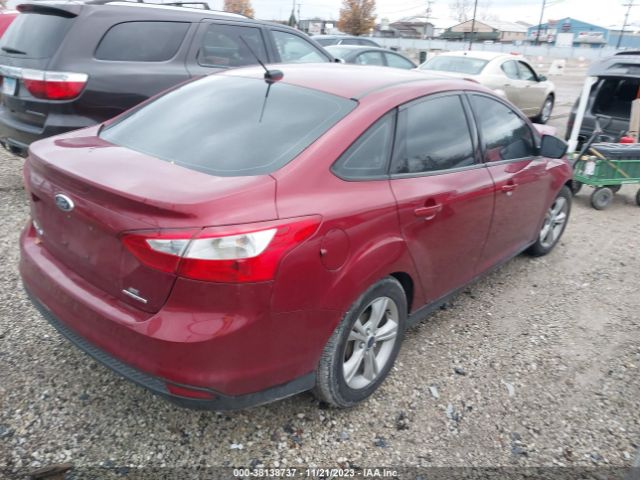 Photo 3 VIN: 1FADP3F2XEL302804 - FORD FOCUS 