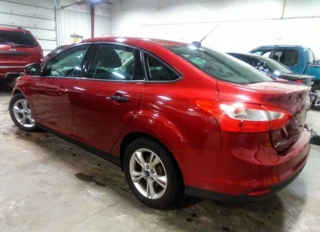 Photo 2 VIN: 1FADP3F2XEL315844 - FORD FOCUS 