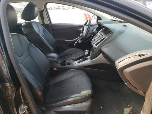 Photo 4 VIN: 1FADP3F2XEL320817 - FORD FOCUS SE 