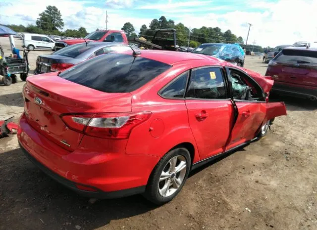 Photo 3 VIN: 1FADP3F2XEL372223 - FORD FOCUS 