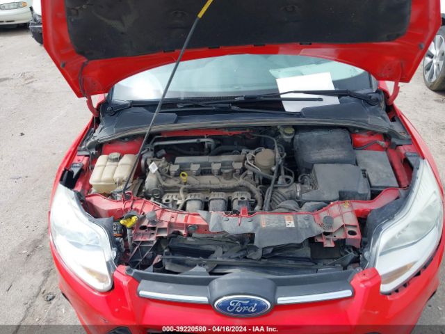 Photo 9 VIN: 1FADP3F2XEL372903 - FORD FOCUS 