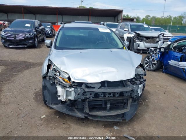 Photo 5 VIN: 1FADP3F2XEL380273 - FORD FOCUS 