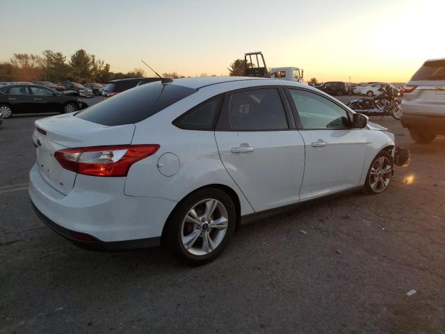 Photo 2 VIN: 1FADP3F2XEL386414 - FORD FOCUS SE 