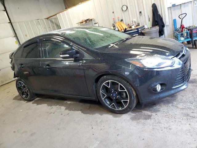 Photo 3 VIN: 1FADP3F2XEL415653 - FORD FOCUS SE 