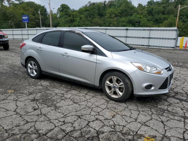 Photo 3 VIN: 1FADP3F2XEL437099 - FORD FOCUS 