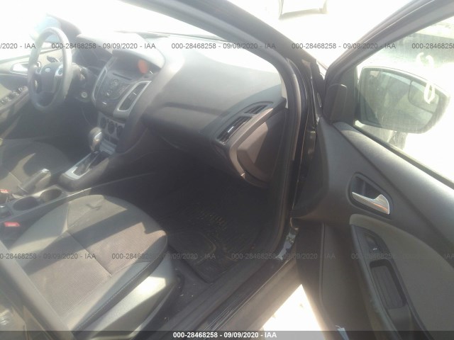 Photo 4 VIN: 1FADP3F2XEL439225 - FORD FOCUS 