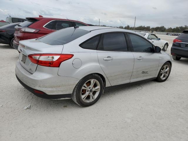 Photo 2 VIN: 1FADP3F2XEL447888 - FORD FOCUS SE 