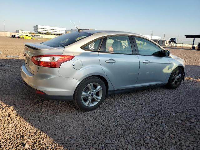 Photo 2 VIN: 1FADP3F2XEL461872 - FORD FOCUS SE 