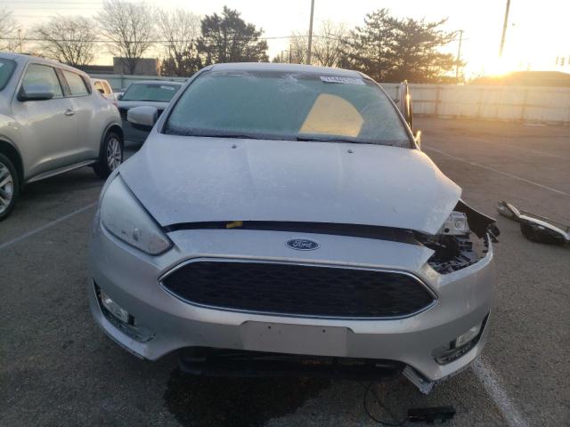 Photo 4 VIN: 1FADP3F2XFL217933 - FORD FOCUS SE 