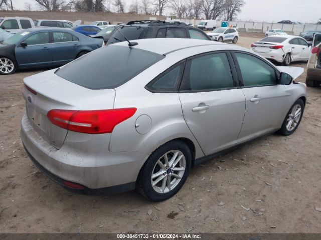 Photo 3 VIN: 1FADP3F2XFL256103 - FORD FOCUS 