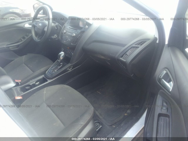 Photo 4 VIN: 1FADP3F2XFL262368 - FORD FOCUS 