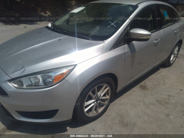 Photo 5 VIN: 1FADP3F2XFL317174 - FORD FOCUS 