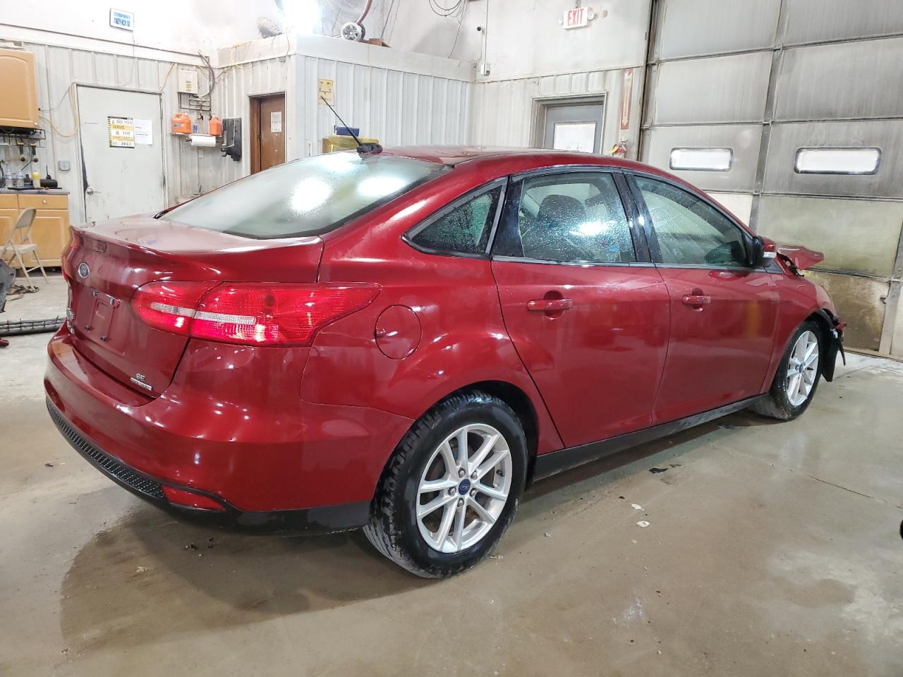 Photo 2 VIN: 1FADP3F2XFL374829 - FORD FOCUS 