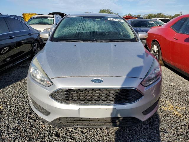 Photo 4 VIN: 1FADP3F2XGL255650 - FORD FOCUS SE 