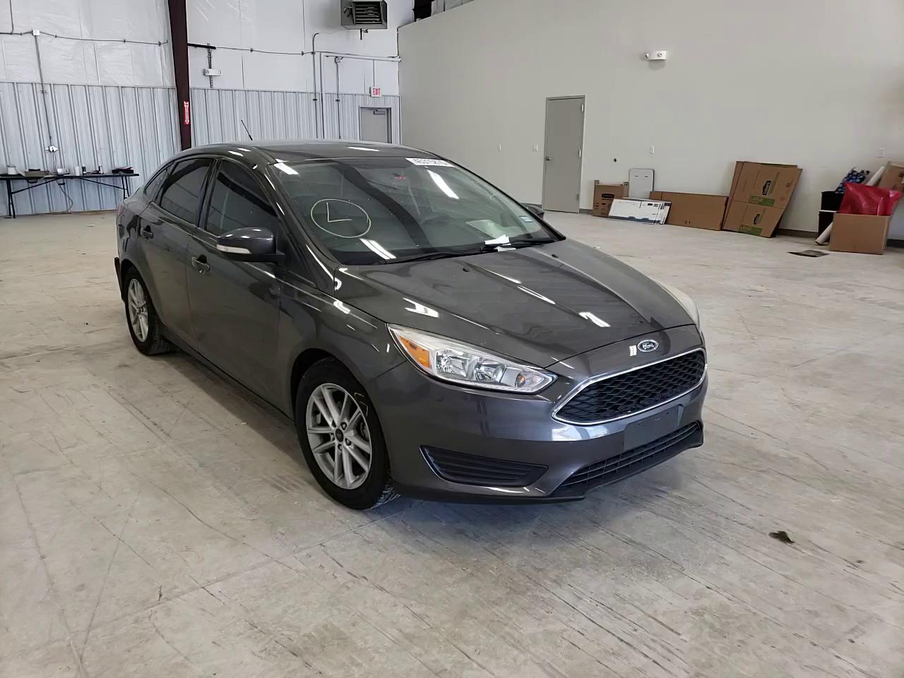 Photo 10 VIN: 1FADP3F2XGL288910 - FORD FOCUS SE 