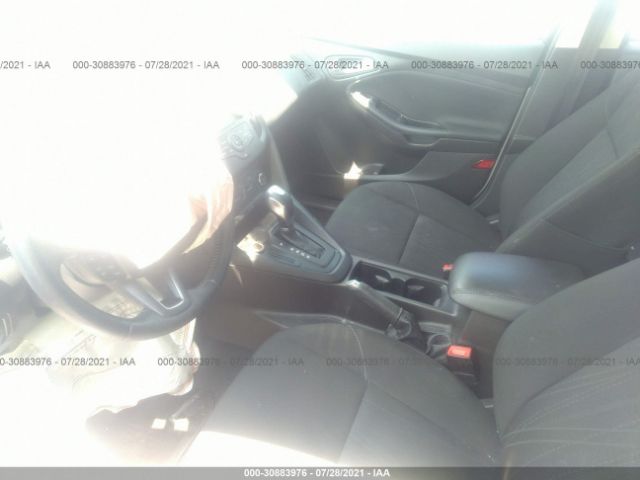 Photo 4 VIN: 1FADP3F2XGL296537 - FORD FOCUS 