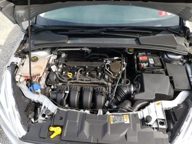 Photo 6 VIN: 1FADP3F2XGL304006 - FORD FOCUS 