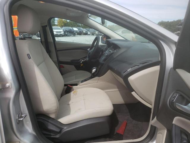 Photo 4 VIN: 1FADP3F2XGL313594 - FORD FOCUS SE 