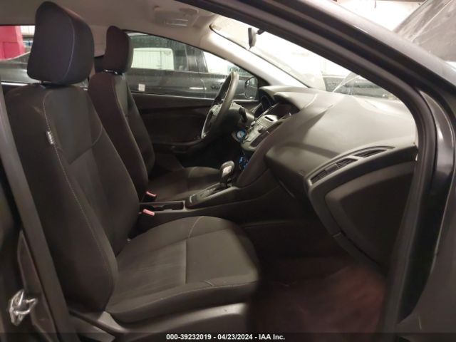 Photo 4 VIN: 1FADP3F2XGL322229 - FORD FOCUS 