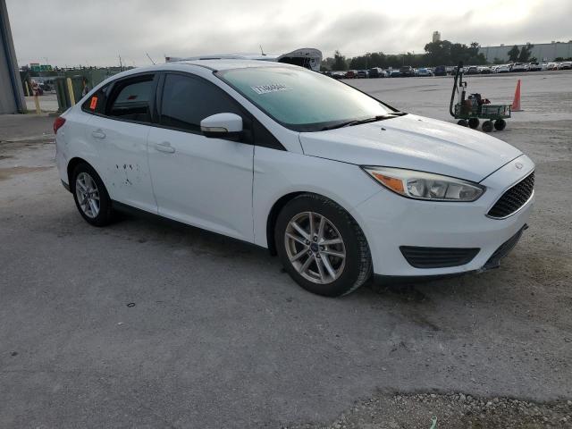 Photo 3 VIN: 1FADP3F2XGL367980 - FORD FOCUS SE 