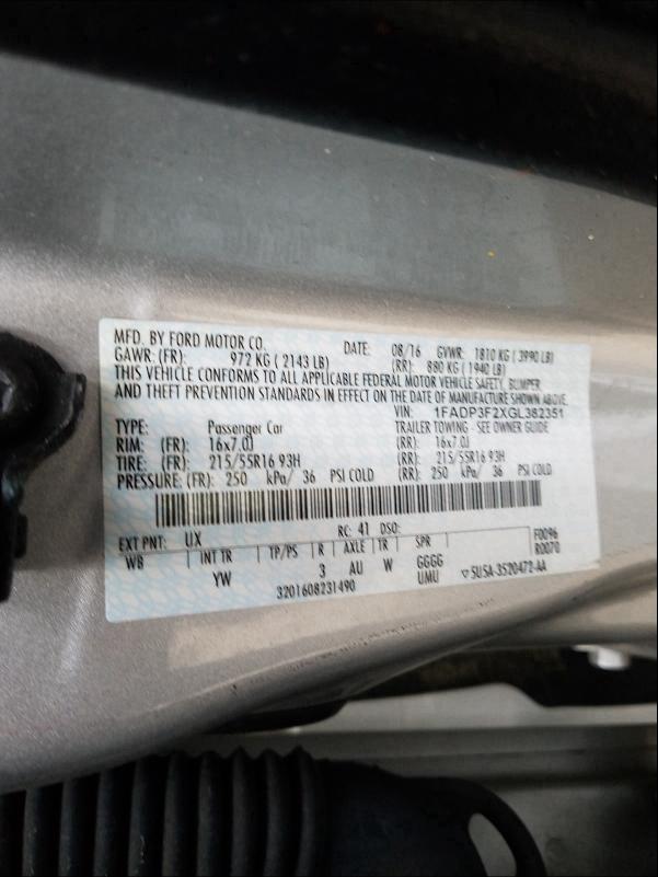 Photo 9 VIN: 1FADP3F2XGL382351 - FORD FOCUS SE 