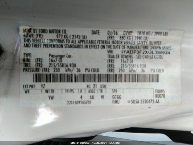 Photo 8 VIN: 1FADP3F2XGL389624 - FORD FOCUS 