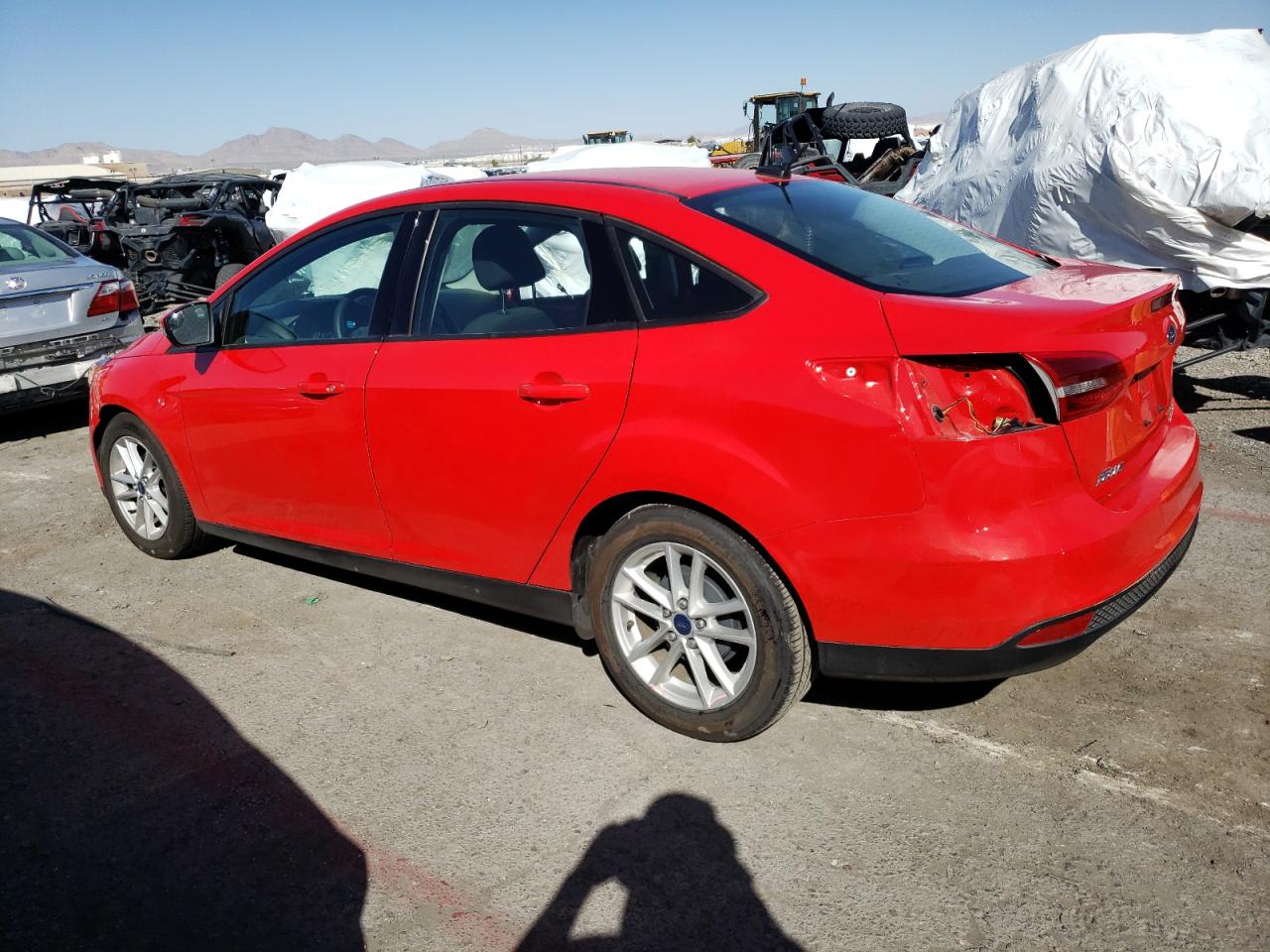 Photo 1 VIN: 1FADP3F2XGL395763 - FORD FOCUS 