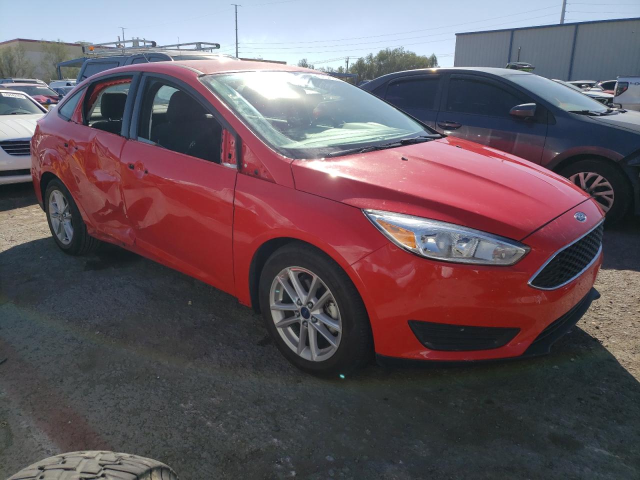 Photo 3 VIN: 1FADP3F2XGL395763 - FORD FOCUS 