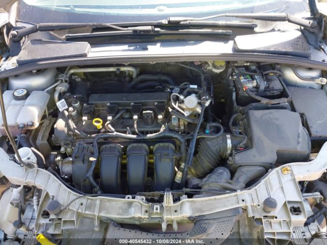 Photo 9 VIN: 1FADP3F2XGL402677 - FORD FOCUS 