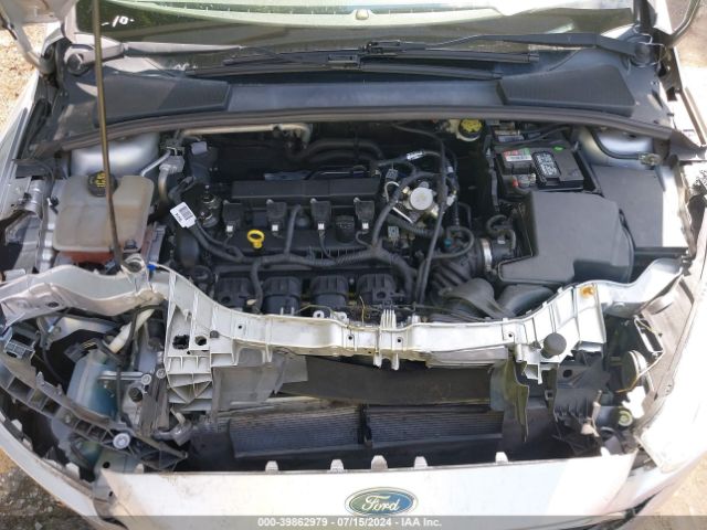 Photo 9 VIN: 1FADP3F2XGL406678 - FORD FOCUS 