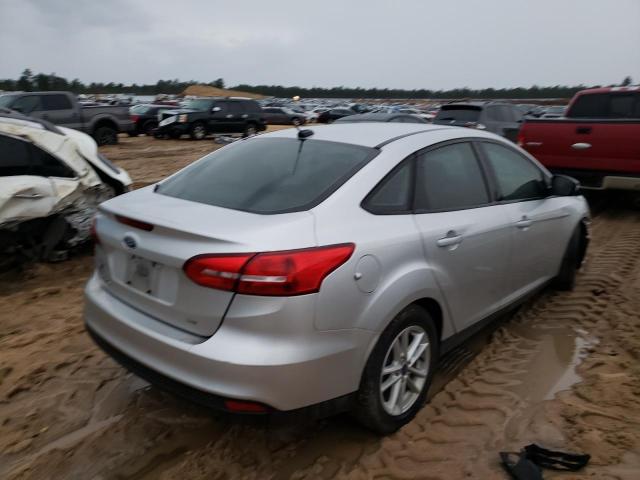 Photo 3 VIN: 1FADP3F2XHL227610 - FORD FOCUS SE 