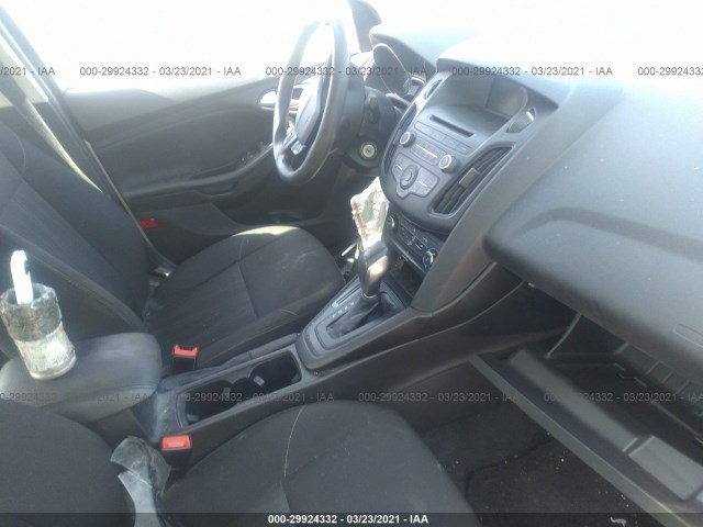 Photo 4 VIN: 1FADP3F2XHL236422 - FORD FOCUS 