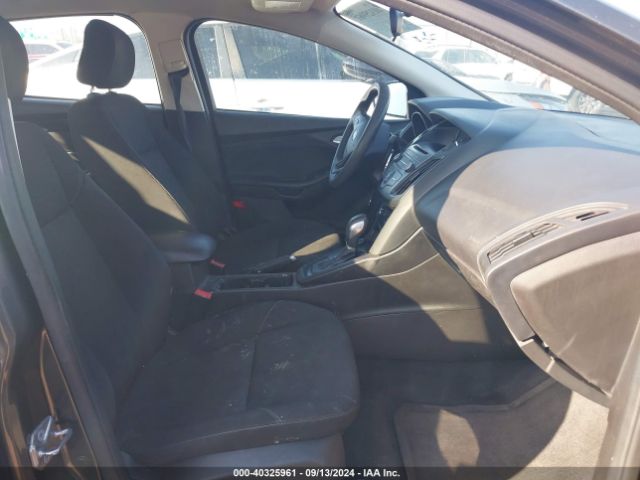 Photo 4 VIN: 1FADP3F2XHL257934 - FORD FOCUS 