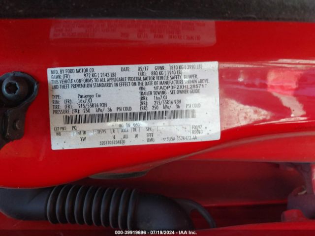 Photo 8 VIN: 1FADP3F2XHL285717 - FORD FOCUS 