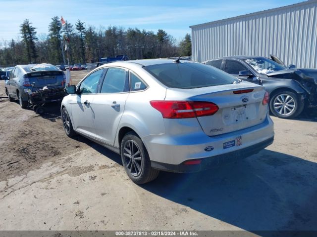 Photo 2 VIN: 1FADP3F2XHL301270 - FORD FOCUS 