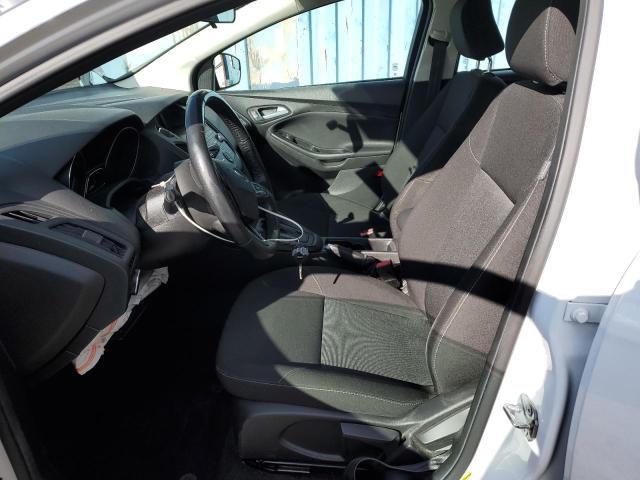 Photo 6 VIN: 1FADP3F2XHL305660 - FORD FOCUS SE 