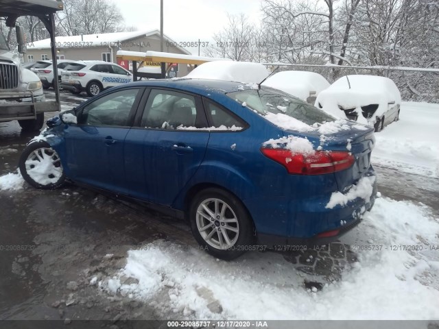 Photo 2 VIN: 1FADP3F2XJL203068 - FORD FOCUS 