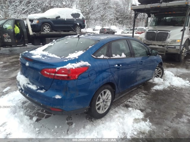 Photo 3 VIN: 1FADP3F2XJL203068 - FORD FOCUS 