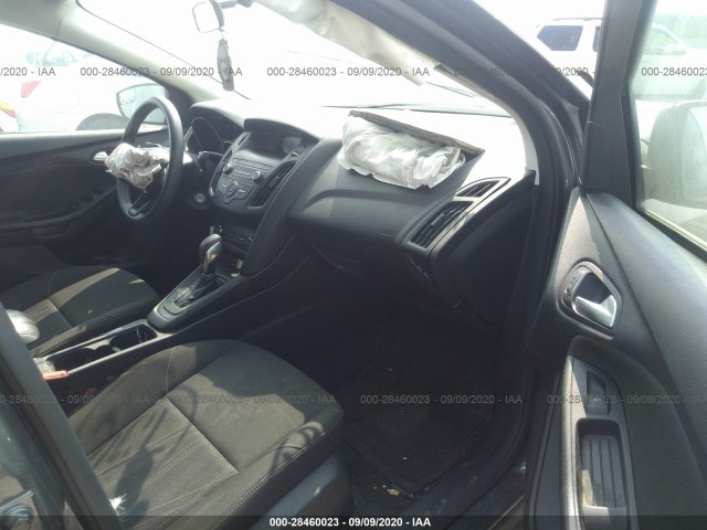 Photo 4 VIN: 1FADP3F2XJL206777 - FORD FOCUS 