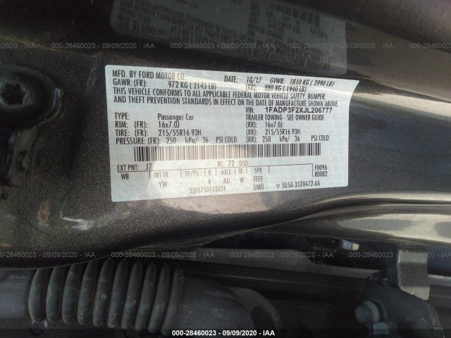 Photo 8 VIN: 1FADP3F2XJL206777 - FORD FOCUS 