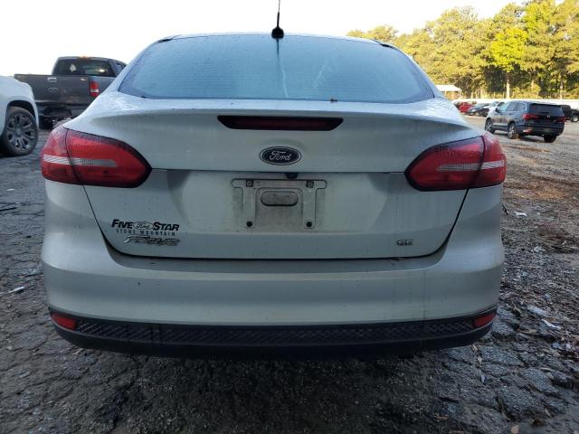 Photo 5 VIN: 1FADP3F2XJL214247 - FORD FOCUS SE 