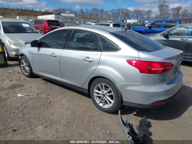 Photo 2 VIN: 1FADP3F2XJL231405 - FORD FOCUS 