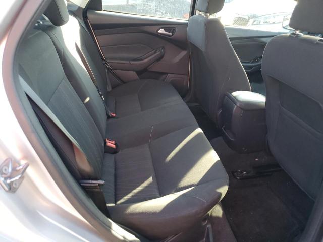 Photo 9 VIN: 1FADP3F2XJL236989 - FORD FOCUS 